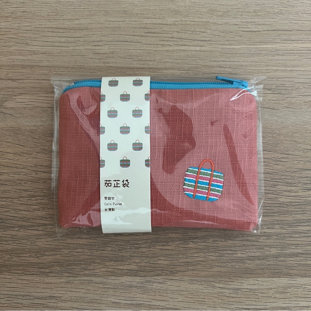 Taiwan LV Tote Bag Embroidery Coin Purse Bag Souvenir